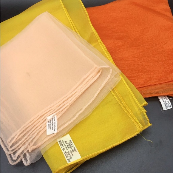 Vintage Ladies scarves. Made in Japan - Picture 3 of 4